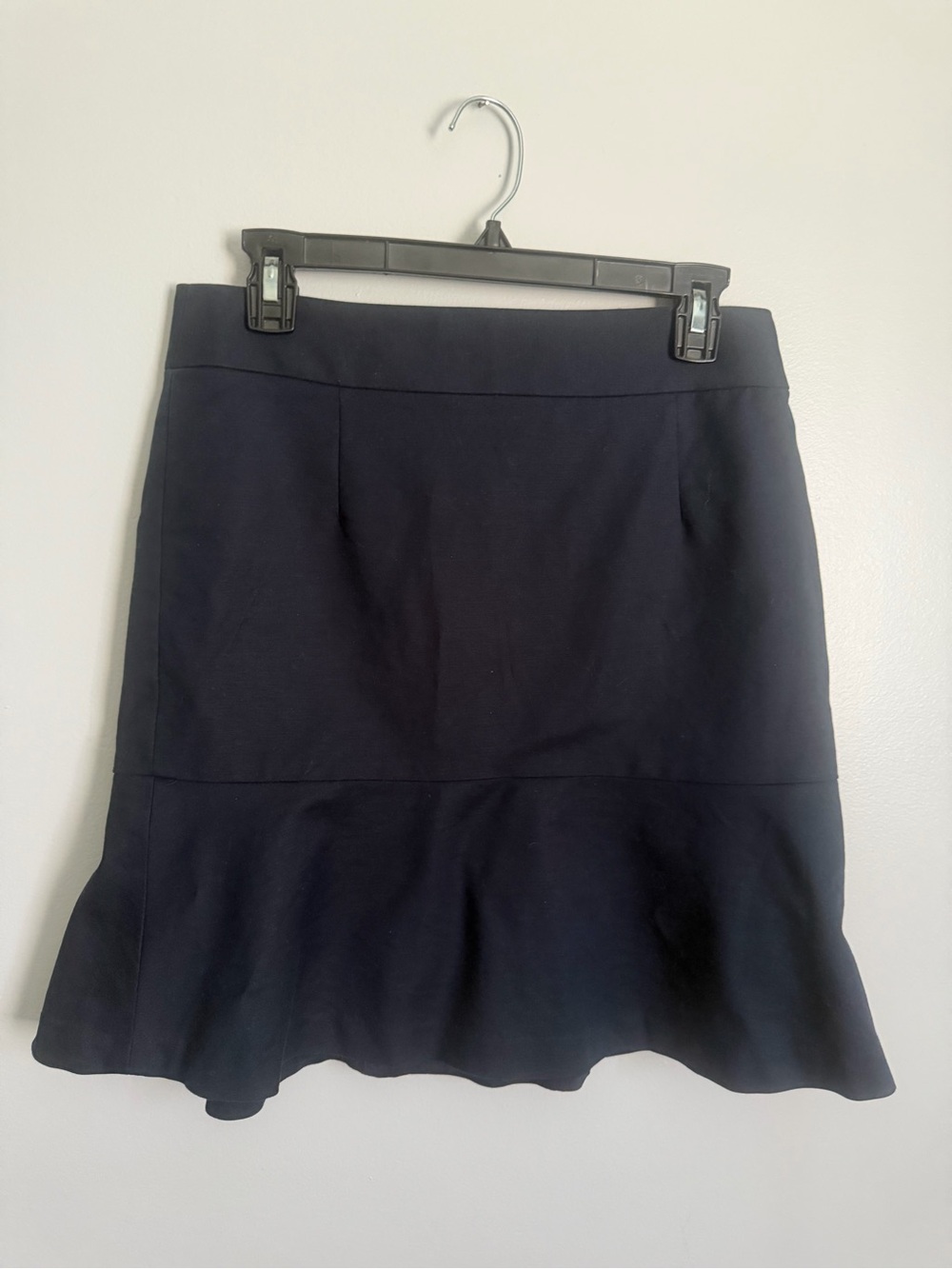 Banana Republic Navy Flared Hem Women's Mini Skirt size 8